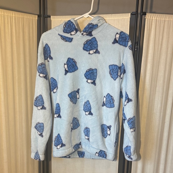 Peanuts Tops - Cozy Puffer coat Snoopy hoodie Peanuts Juniors size medium